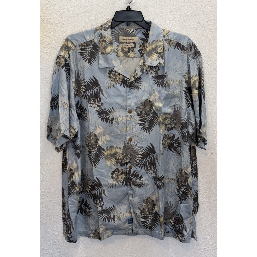 Tommy Bahama Original Fit Hawaiian Silk Shirt Mens 3XL, Lt. Blue w/gray Floral